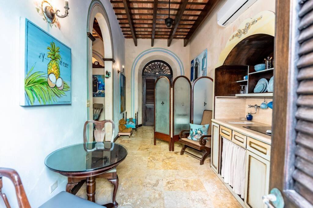 דירות Charming Retreat In Old סן חואן מראה חיצוני תמונה